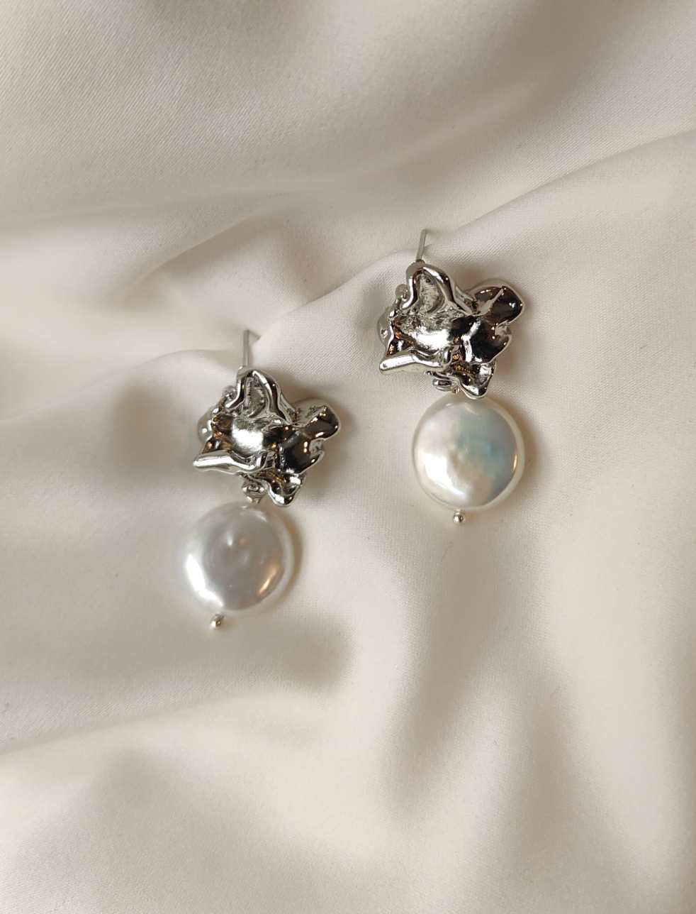 CORA - Silver & Pearl Contemporary Earrings