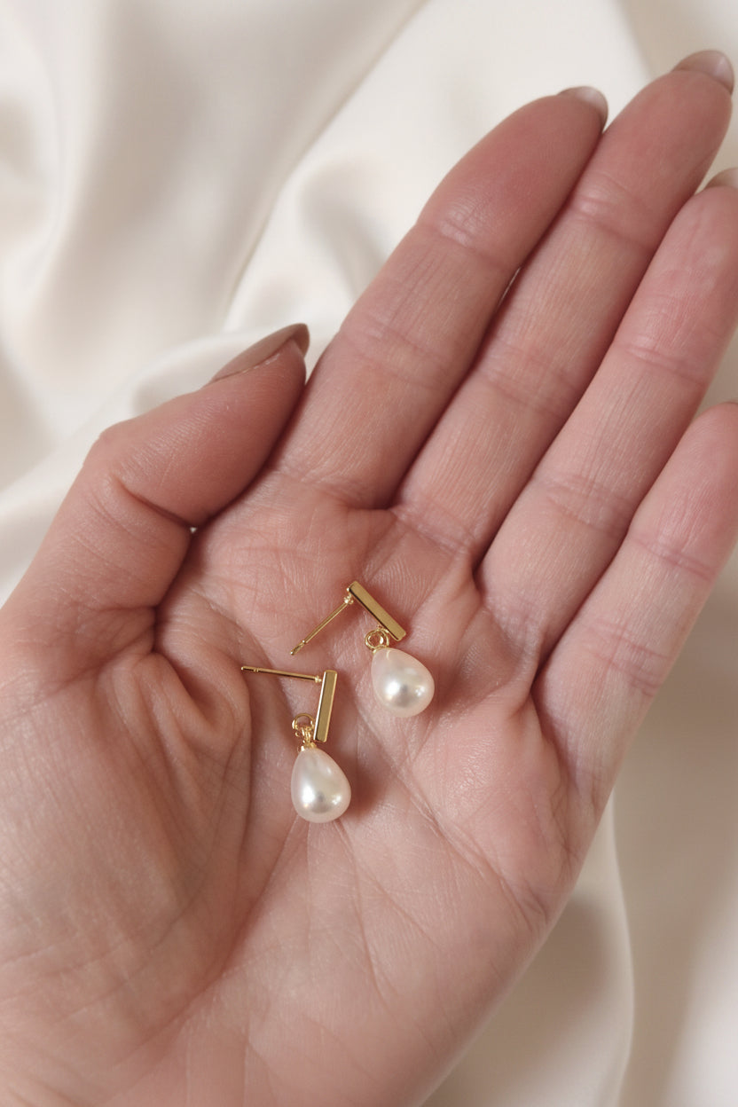 PEROLA - Cluaise Bridal Pearl Drop