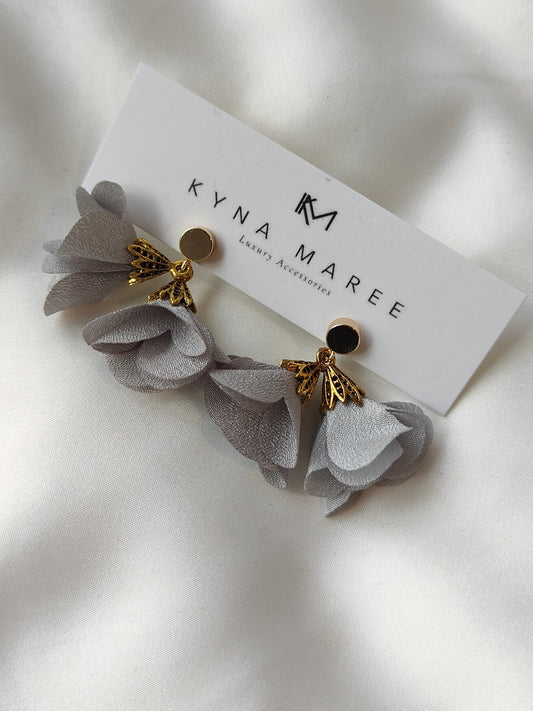 Fleur Earrings - Grey