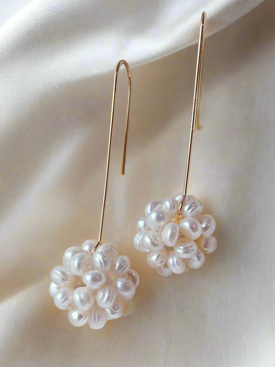 MIRANDA - Cluster Pearl Drop Bridal Earrings