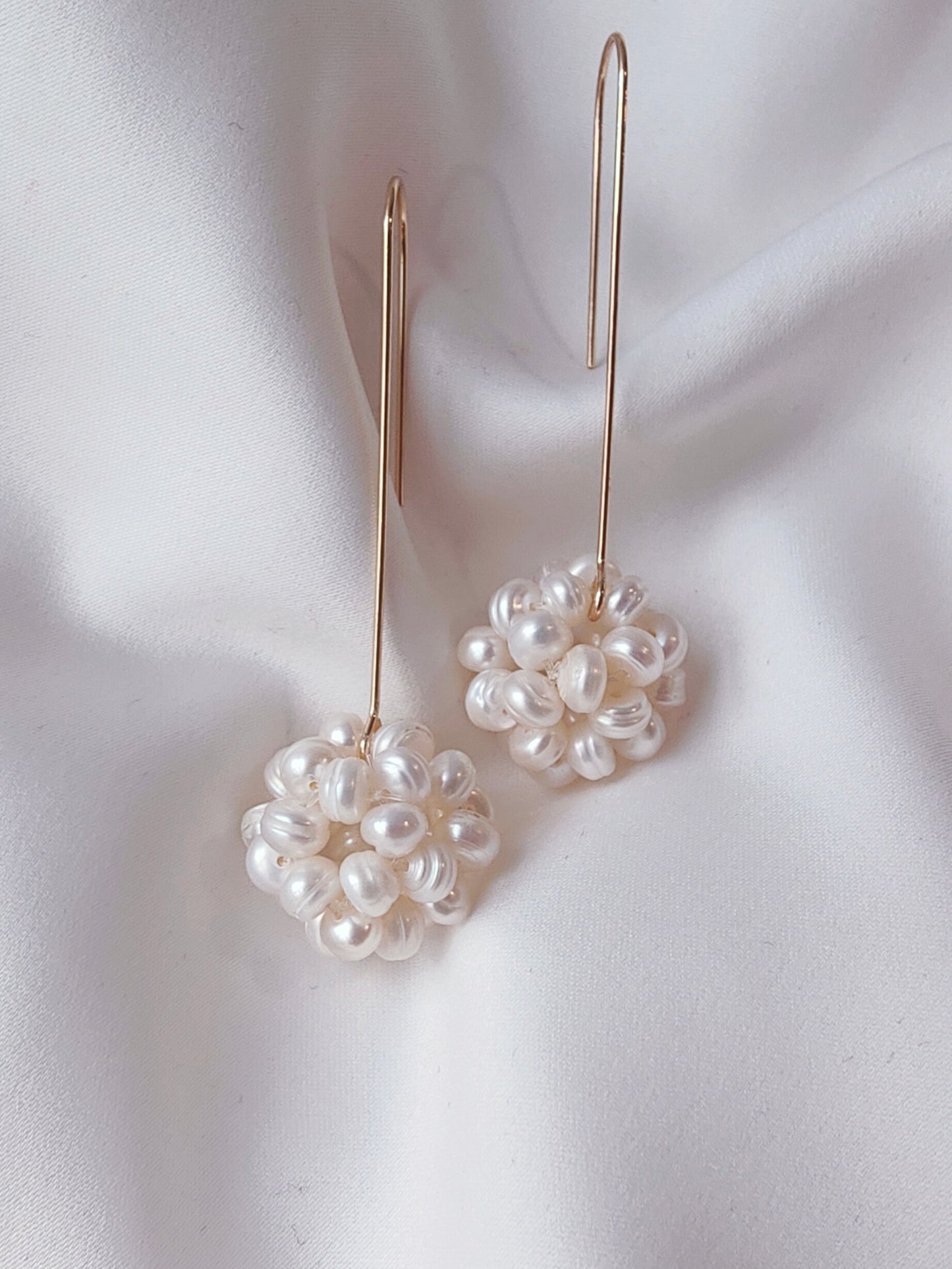 MIRANDA - Cluster Pearl Drop Bridal Earrings