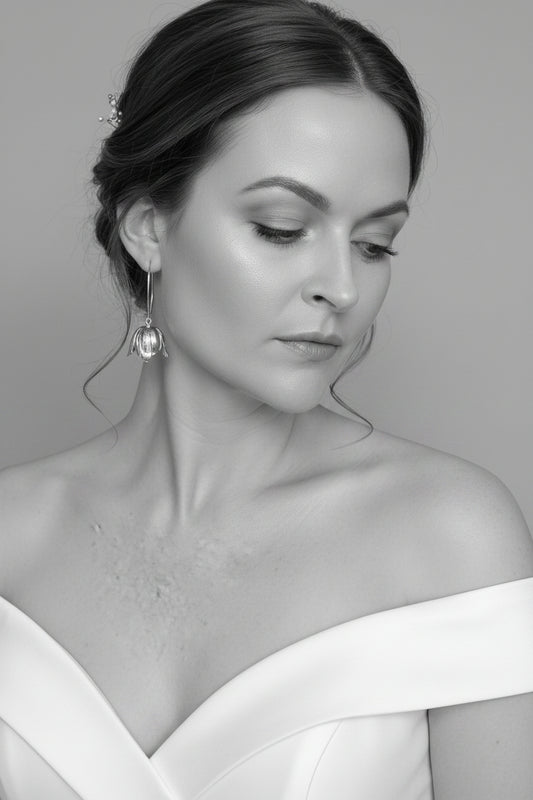KELSIE - Gold Floral & Pearl Drop Earrings