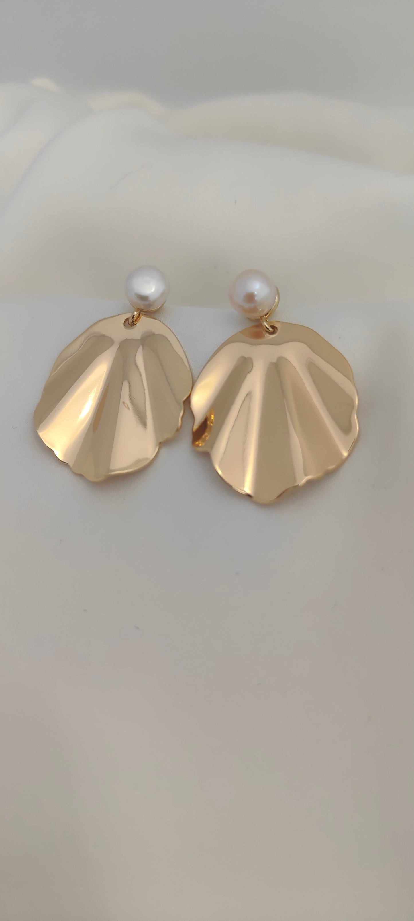 ROSIE - Statement Pearl & Gold Bridal Earrings