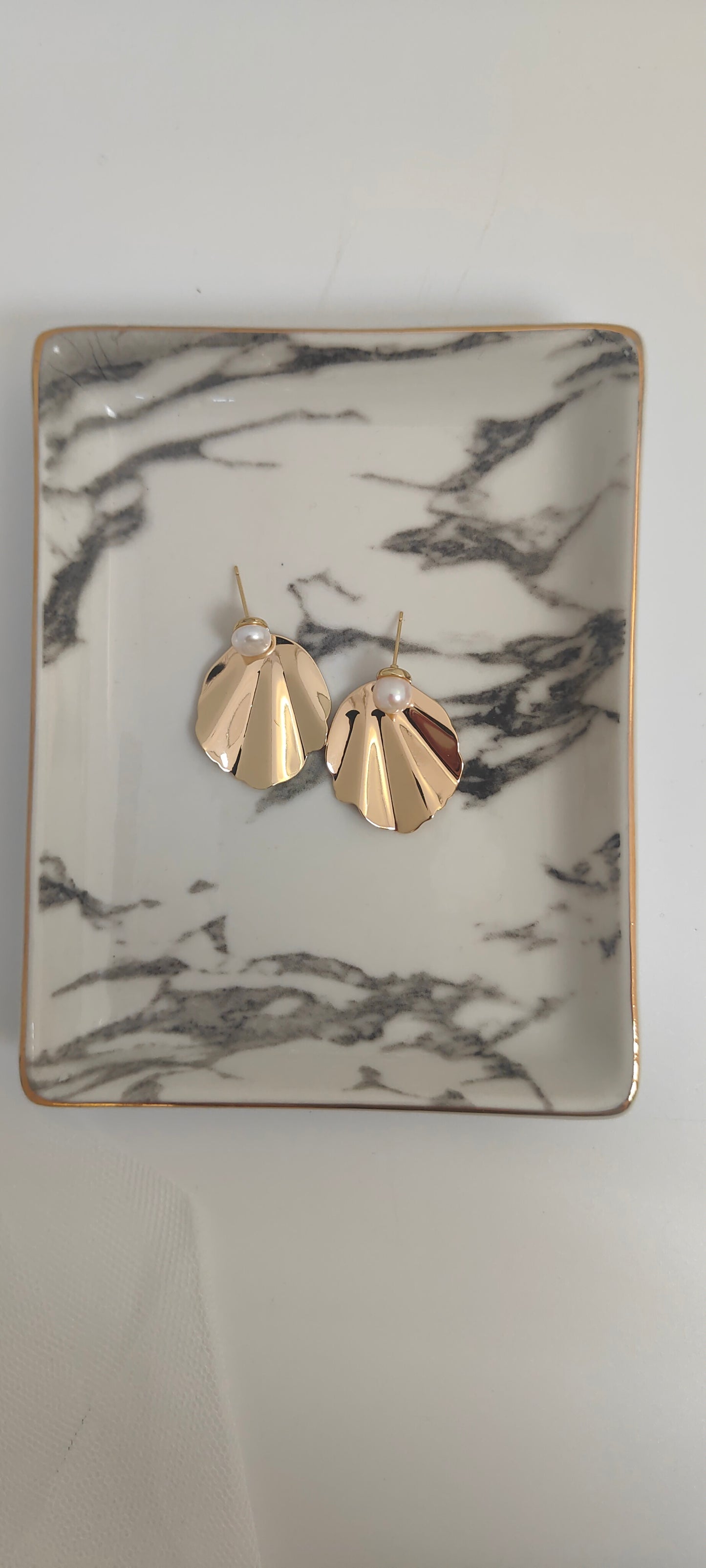 ROSIE - Statement Pearl & Gold Bridal Earrings