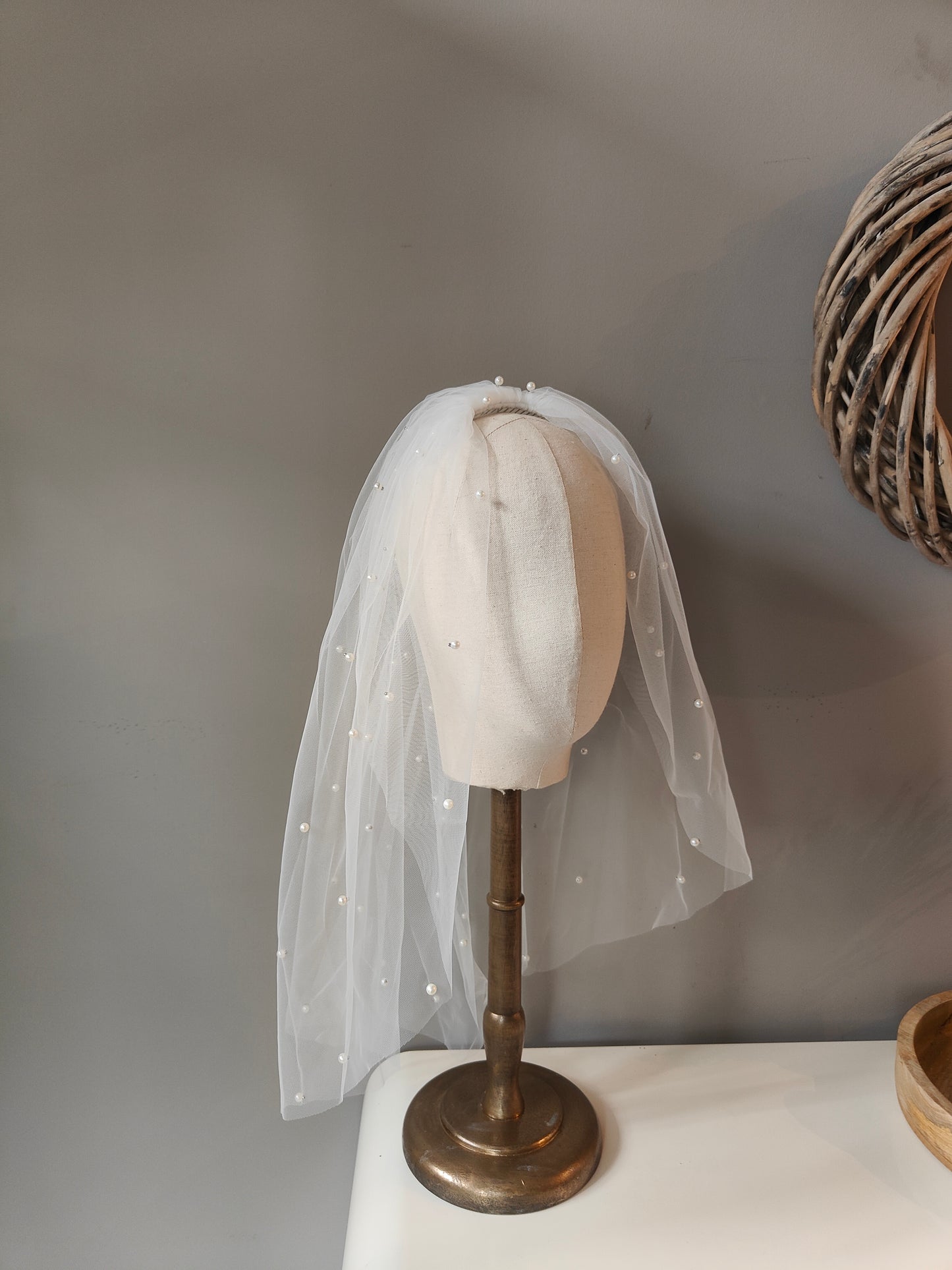 SALE - Mini Pearl Veil