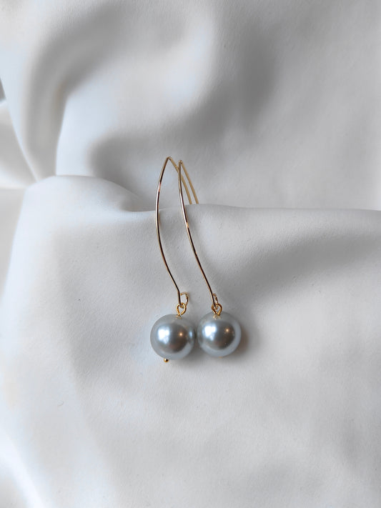 Jennie - Pearl Drop Earring - Dove