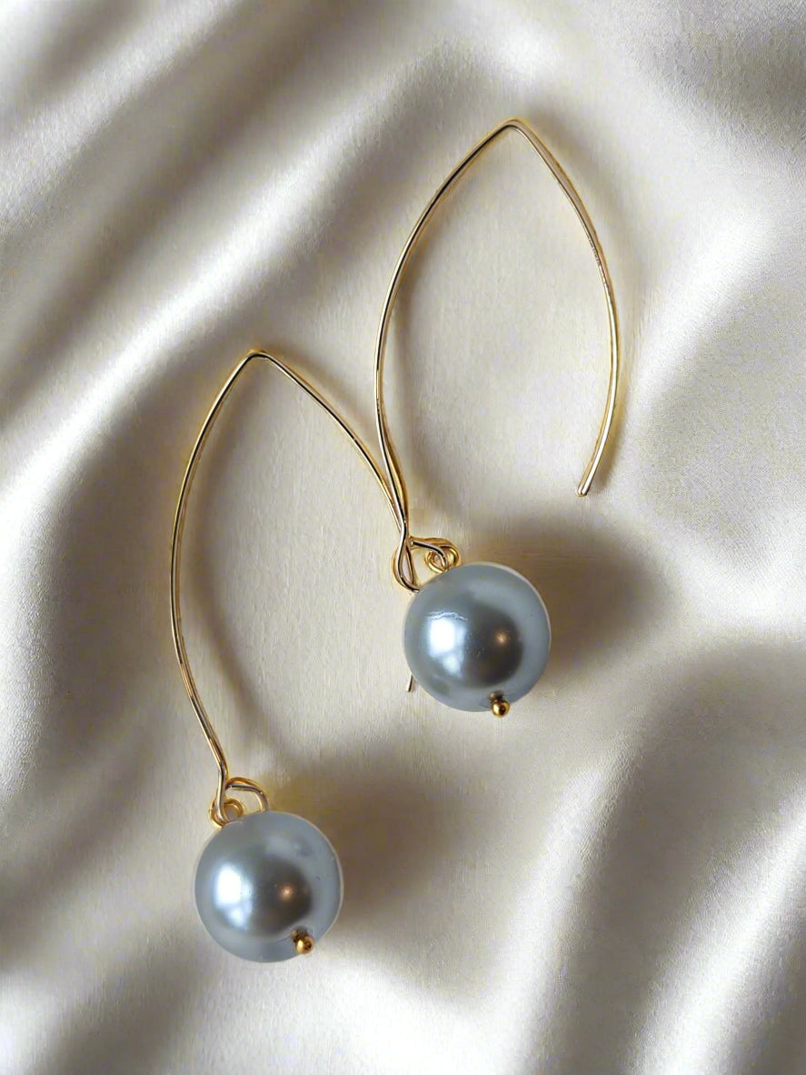 Jennie - Pearl Drop Earring - Dove
