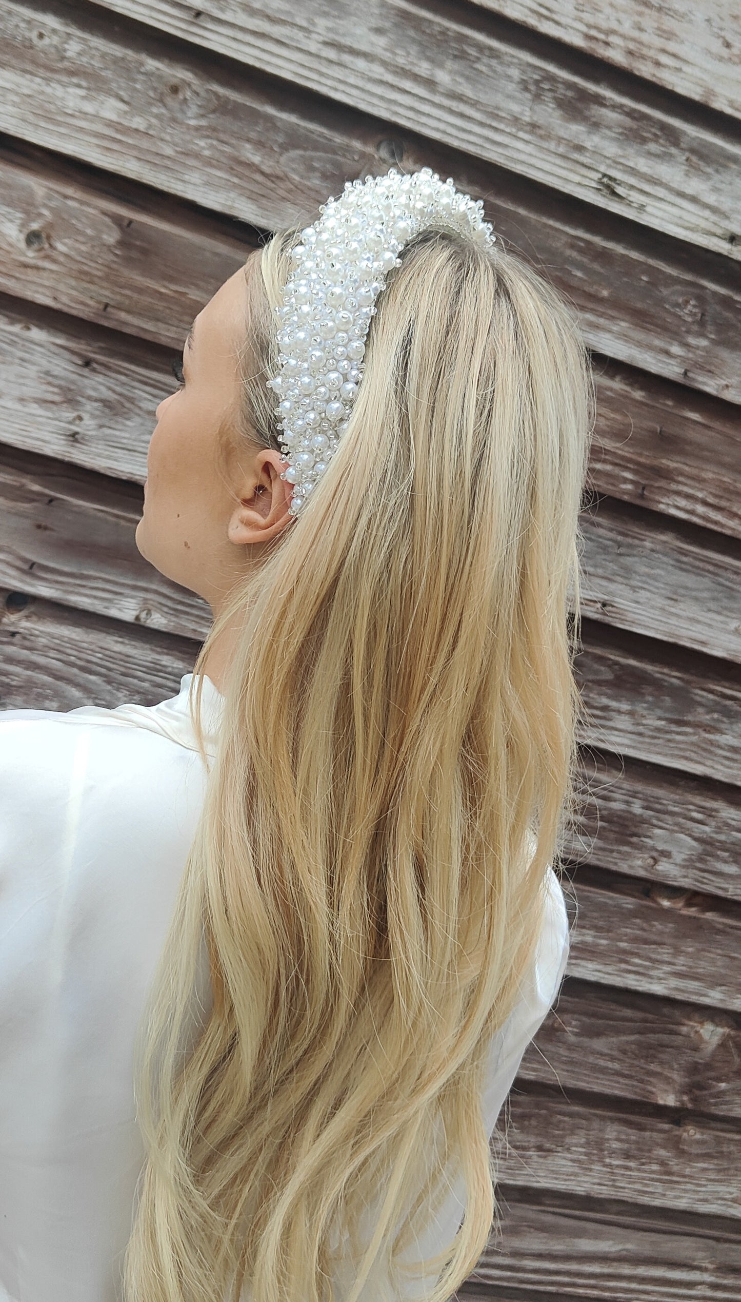 PETITE BELLE - Neat Pearl Bridal Headband