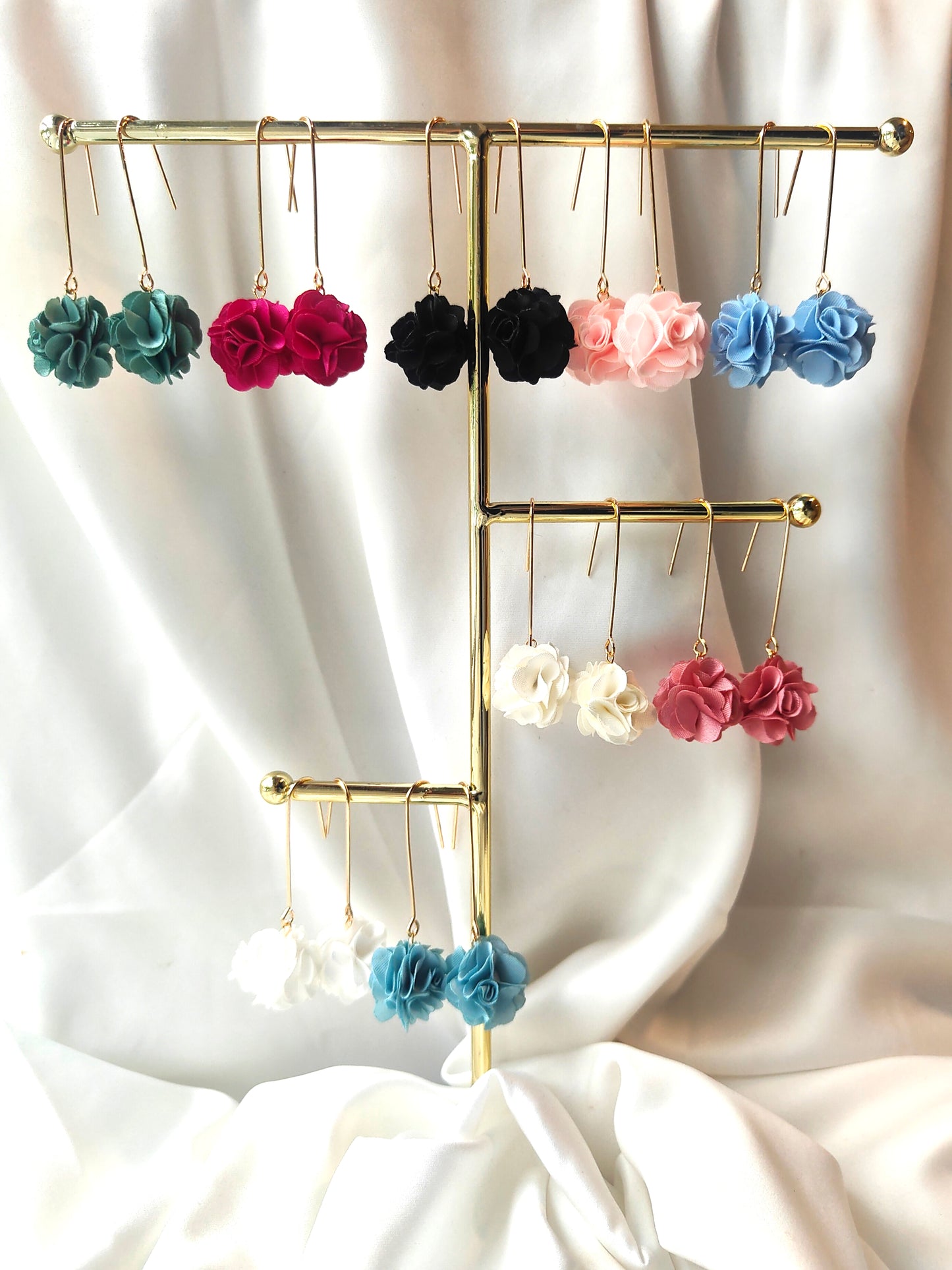 Georgia - Floral drop earrings - Sage
