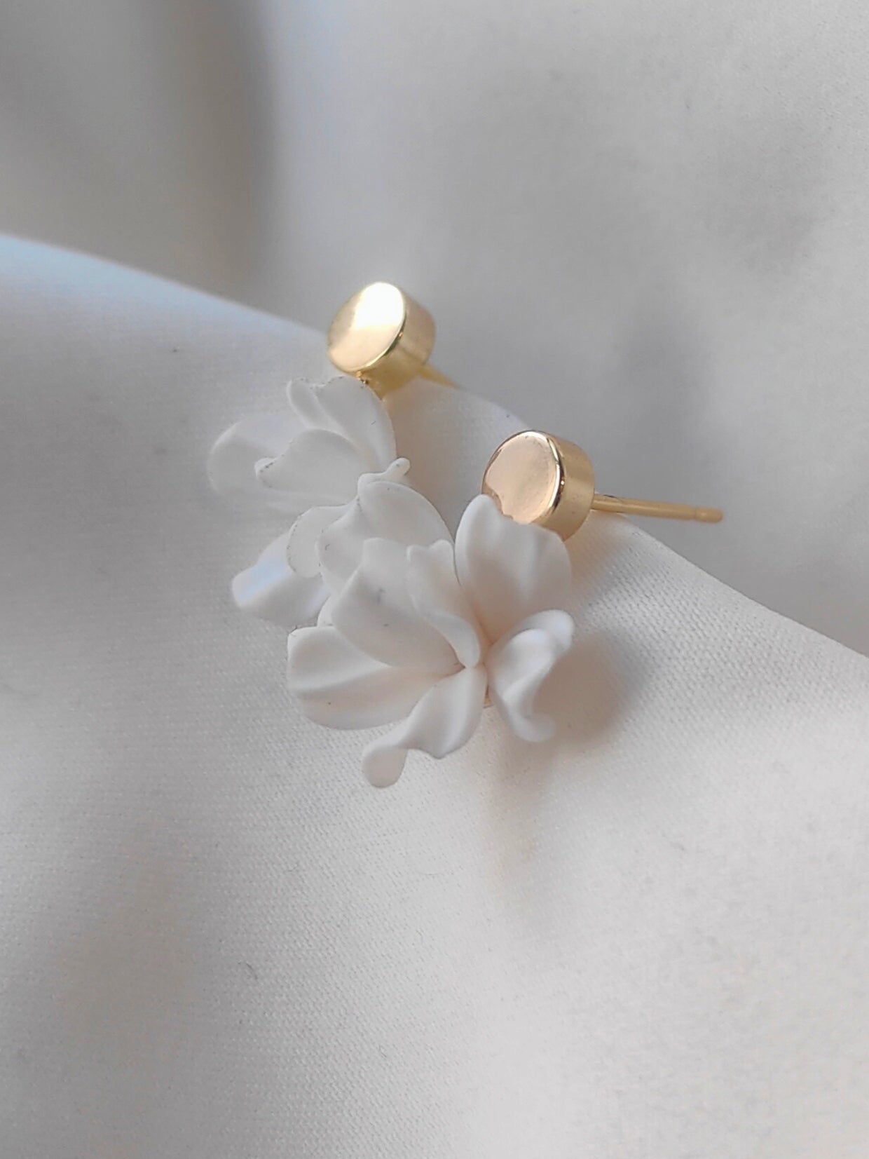 NYLA - Petite Flower Bridal Earrings
