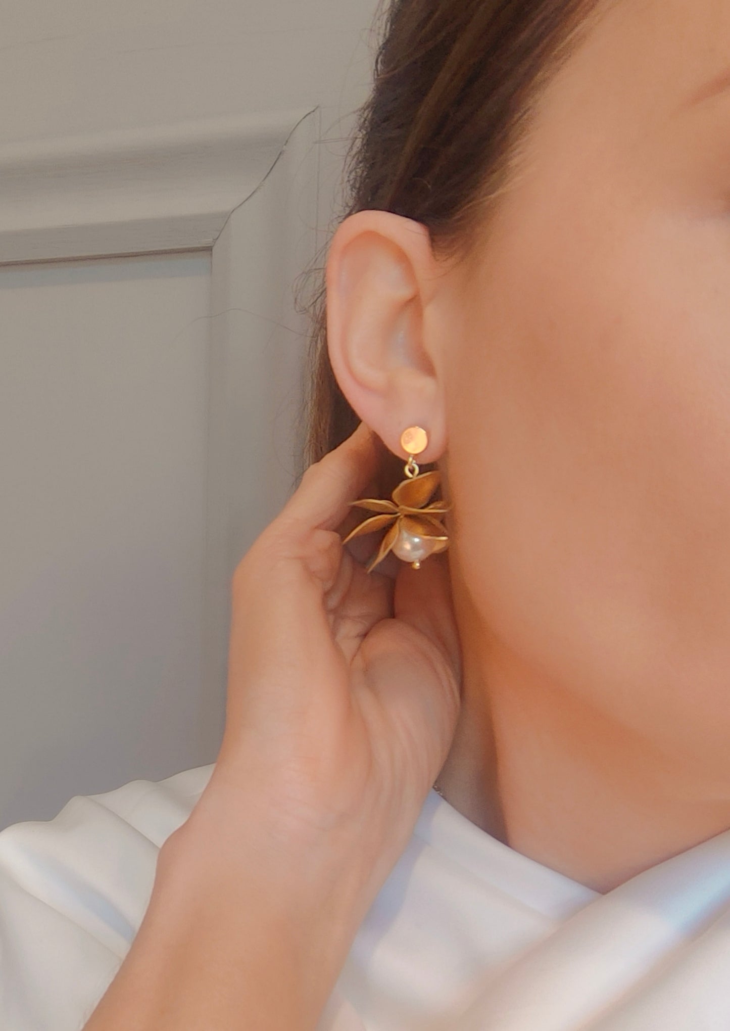 CLODAGH - Statement Pearl & Gold Bridal Earrings