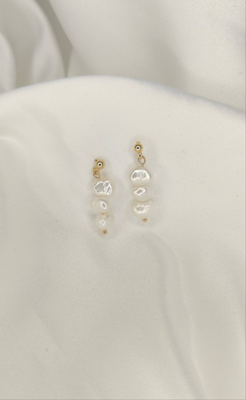 MEGHAN - Earring Bridal Pearl Drop