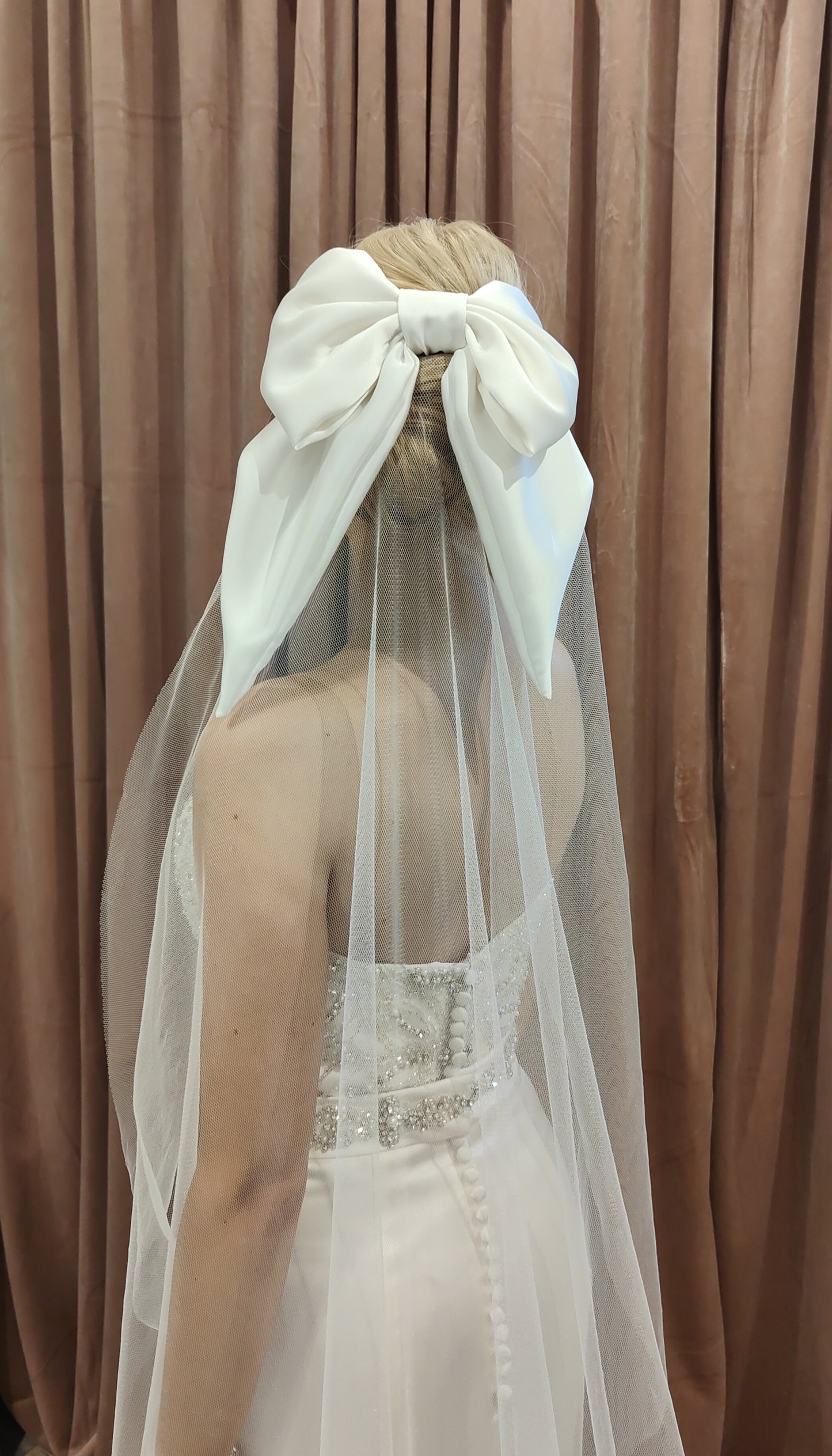 EMMA BRIDAL BOW - Soft Satin Bridal Bow Alternative Veil