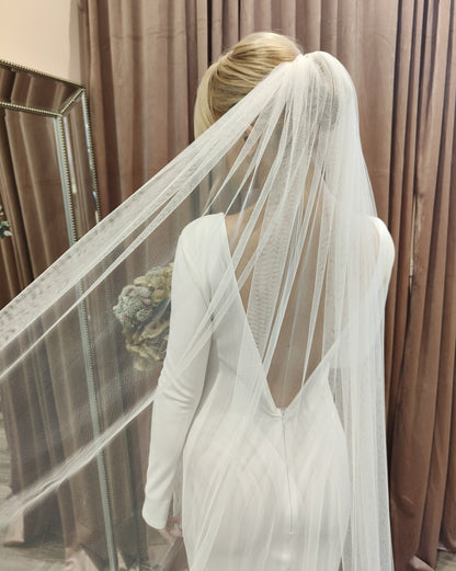 ELOISE - *Bestseller* Simple Bridal Veil