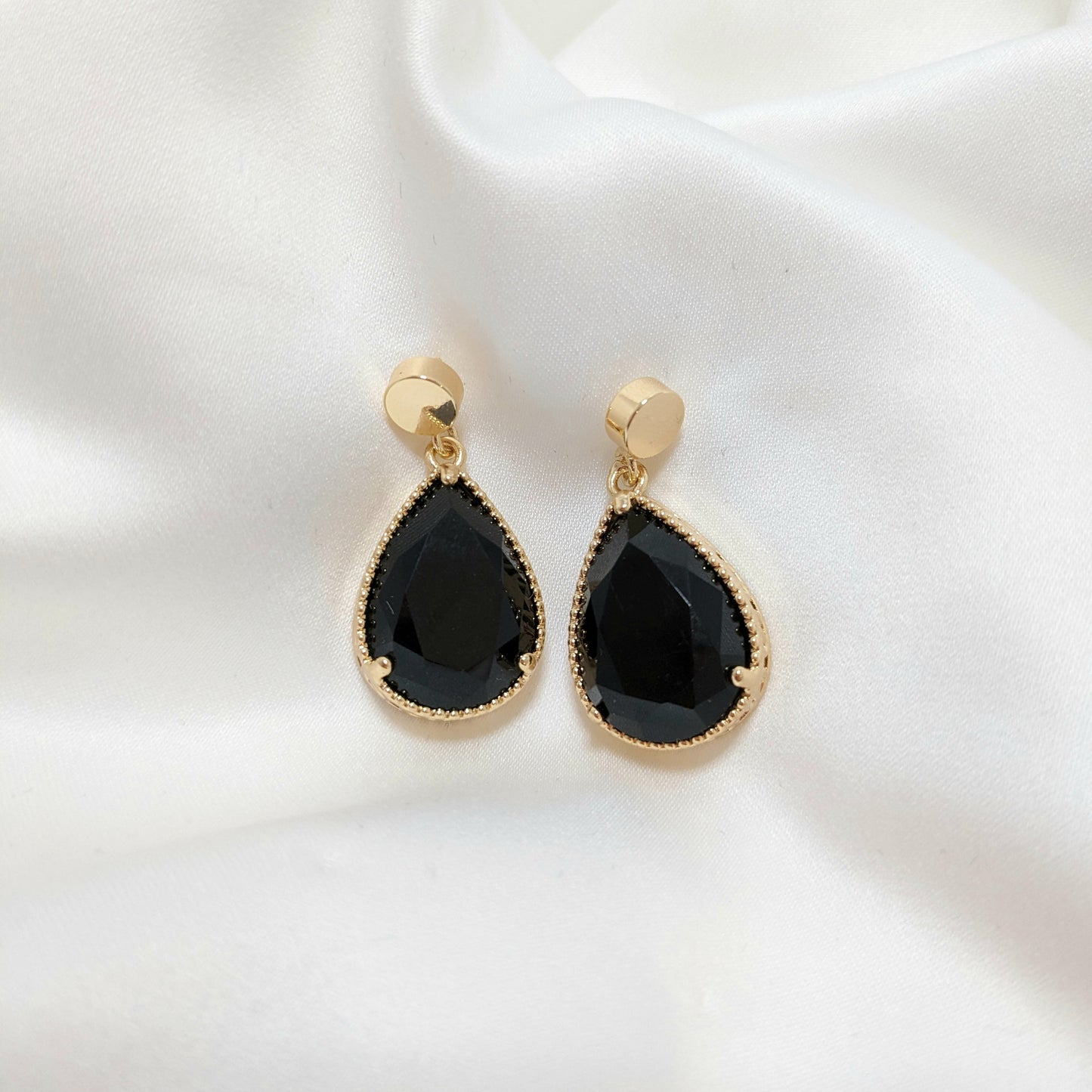 Cluaise Teardrop Móra - Dubh