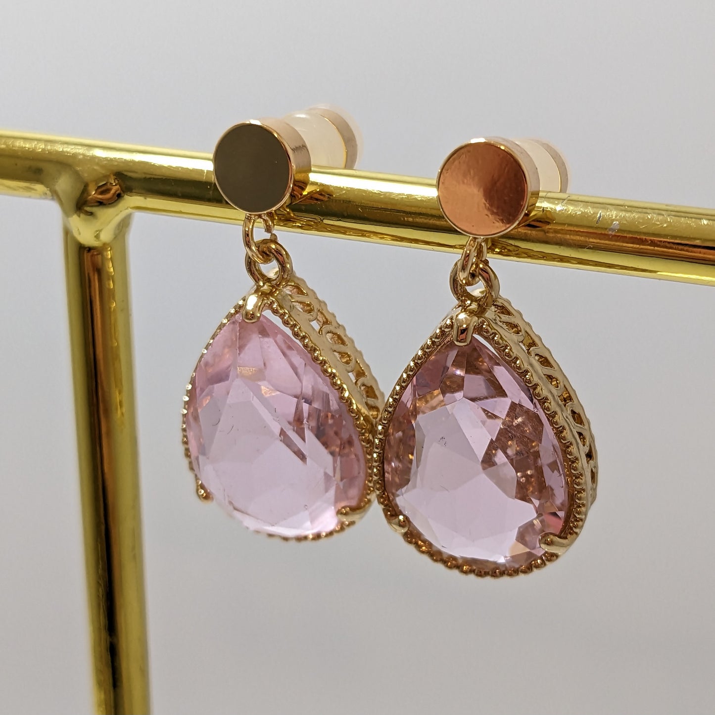 ANNA - Large Teardrop Earrings - Pink