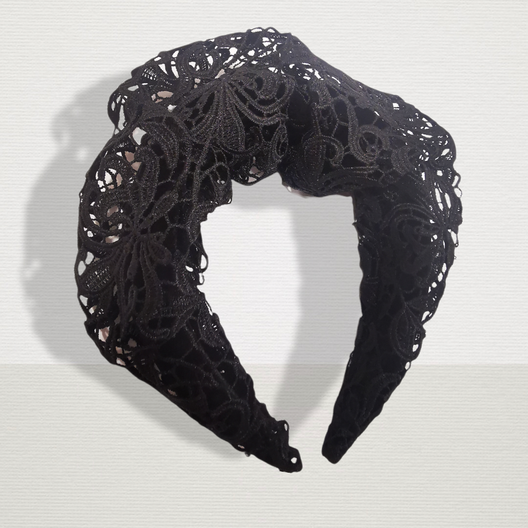 Ceannbhanda ruffle LUXE LACE - Dubh