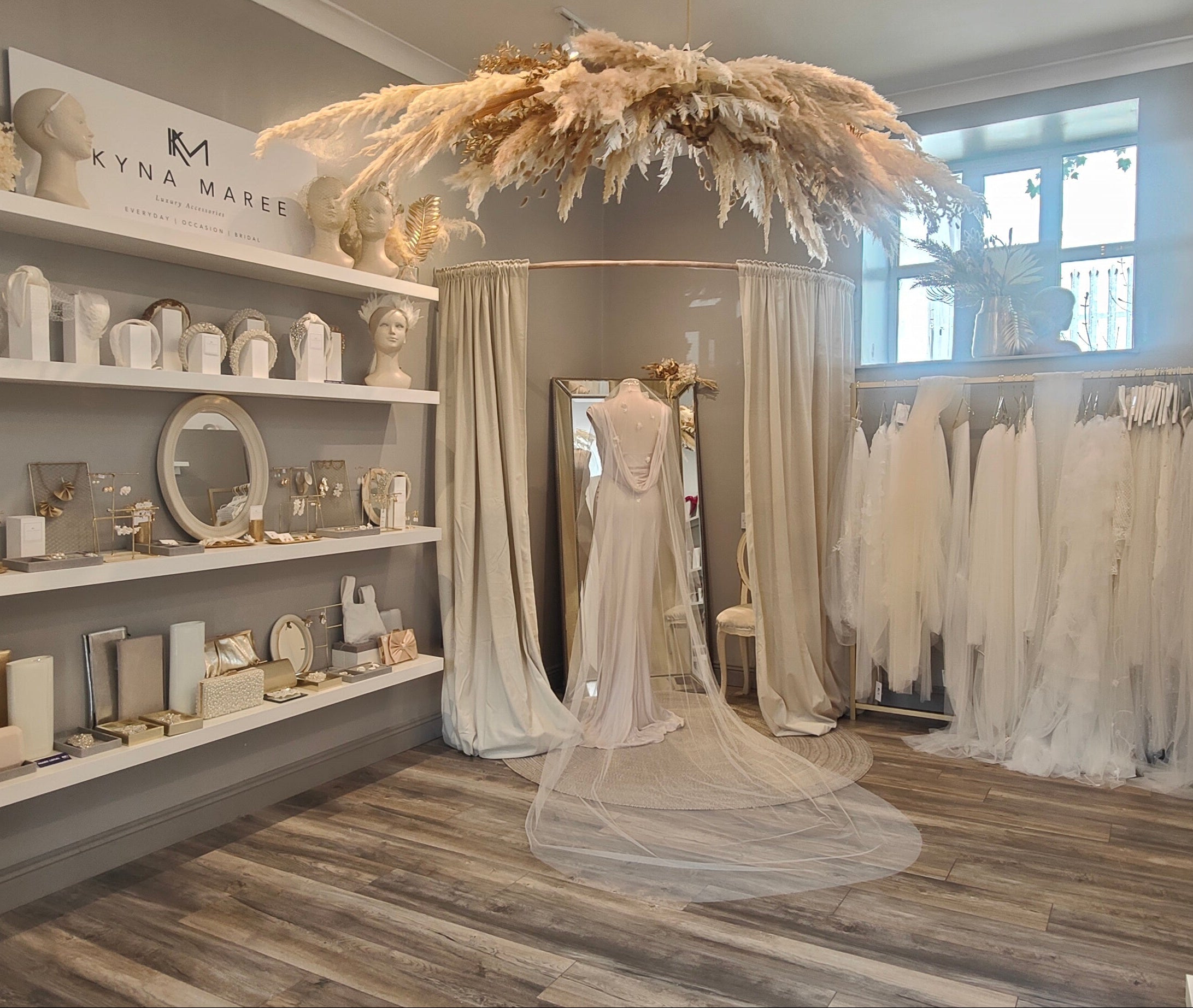 Bridal accessory studio