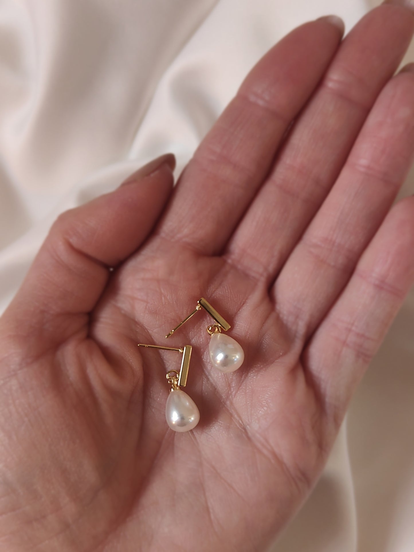 PEROLA - Cluaise Bridal Pearl Drop