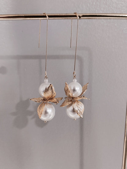 FLORENTINE - Gold & Pearl Earrings