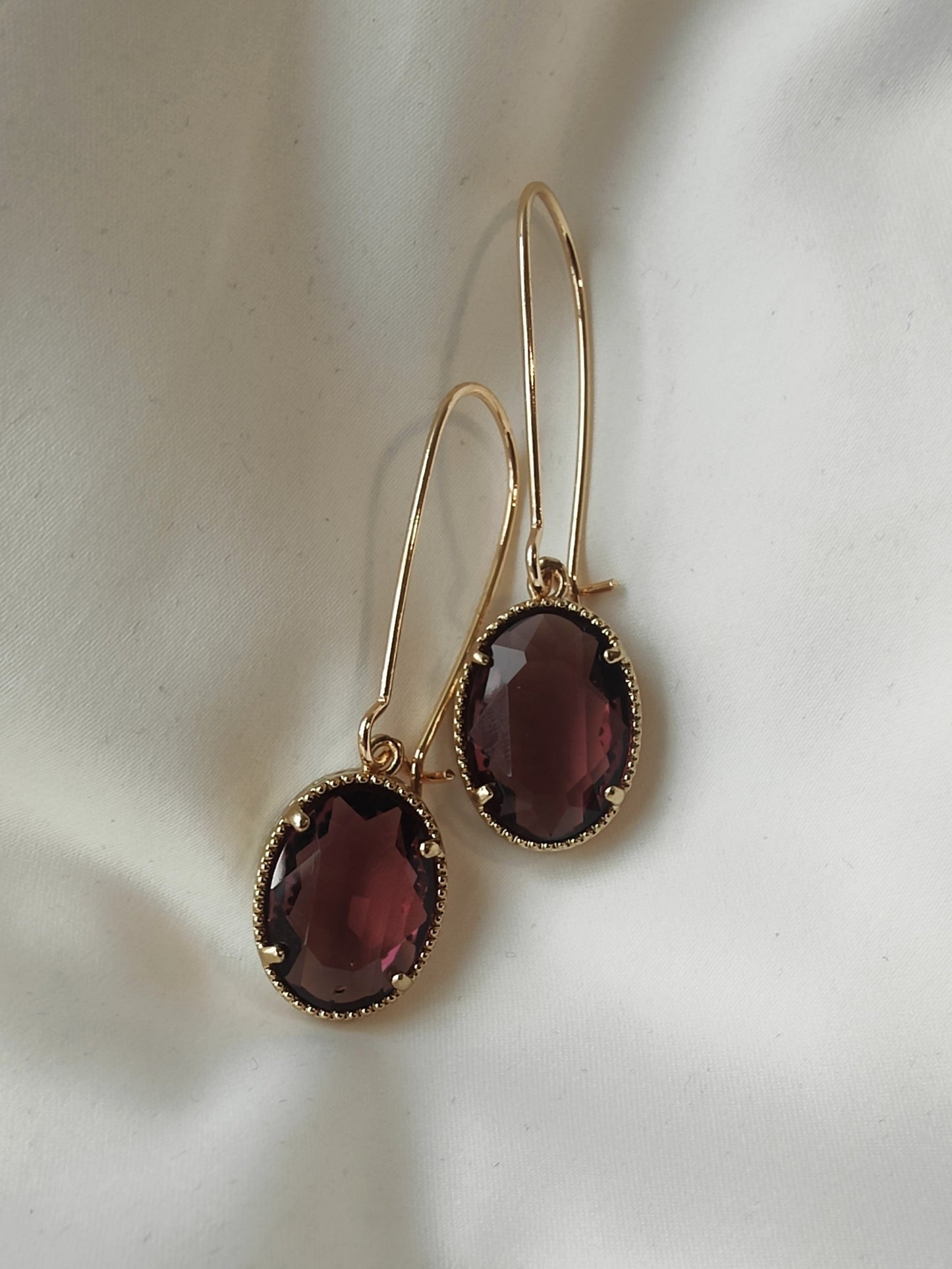 Queen Crystal Earrings - Grape