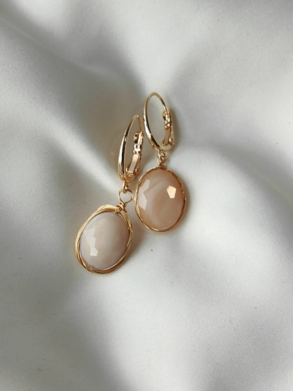 Countess Earrings - Nude