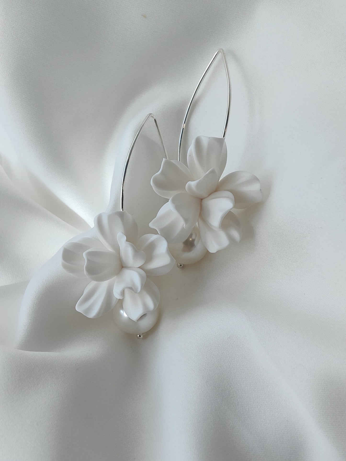 ALANYA - Statement Pearl & Flower Bridal Earrings - Silver
