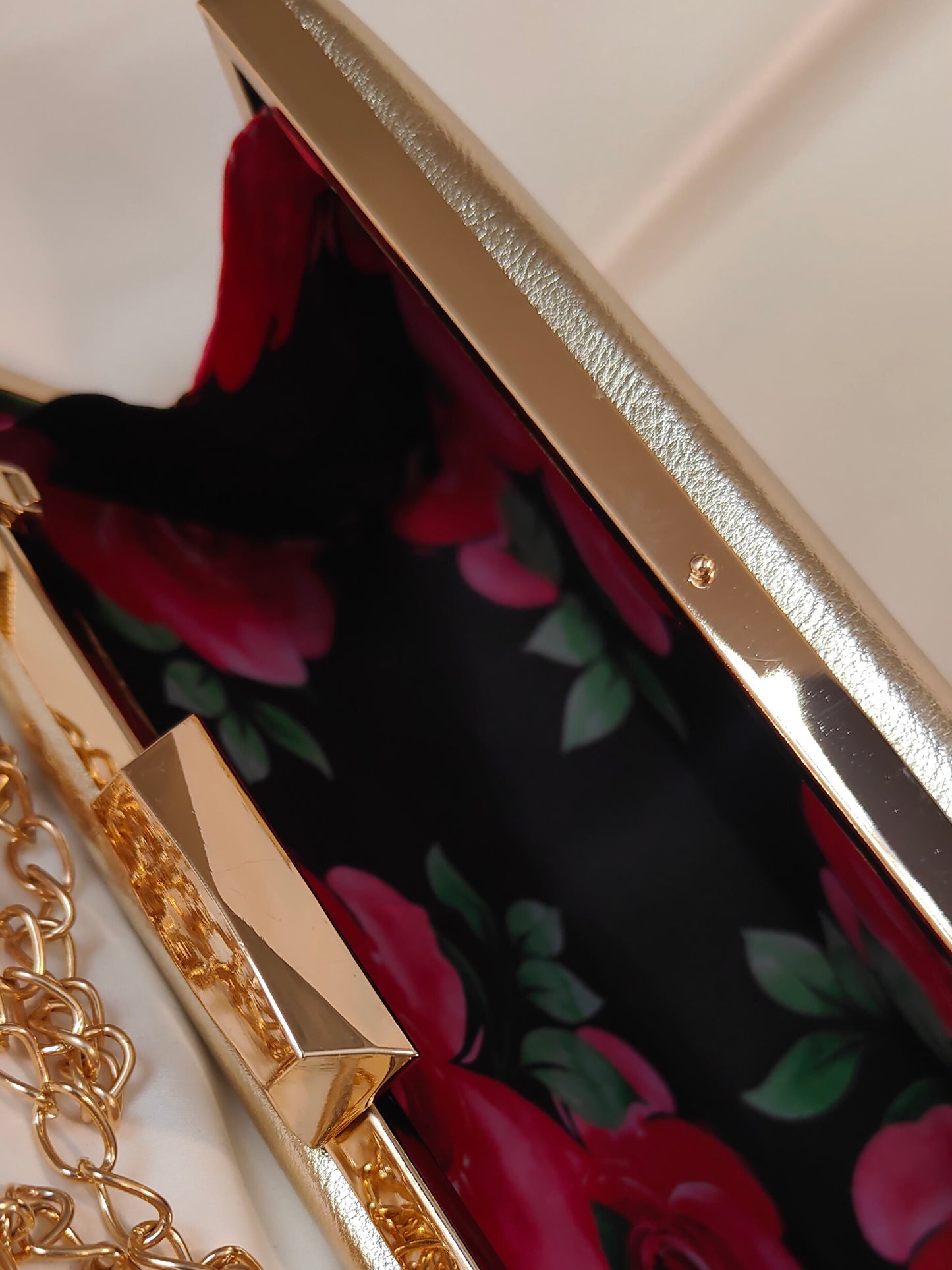 CLASSIC CLUTCH BAG - Soft Gold