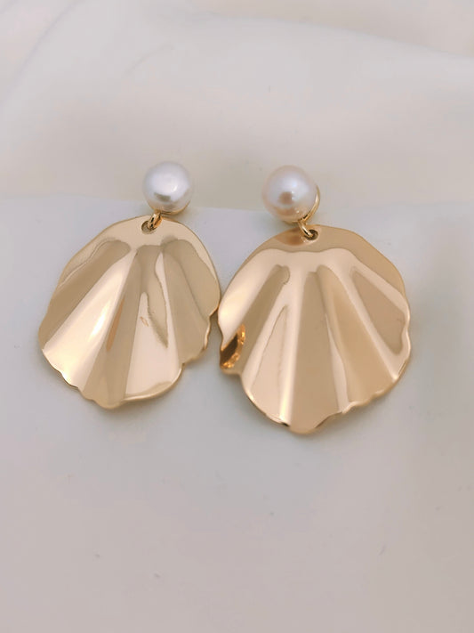 ROSIE - Ráiteas Earring Bridal Pearl &amp; Gold