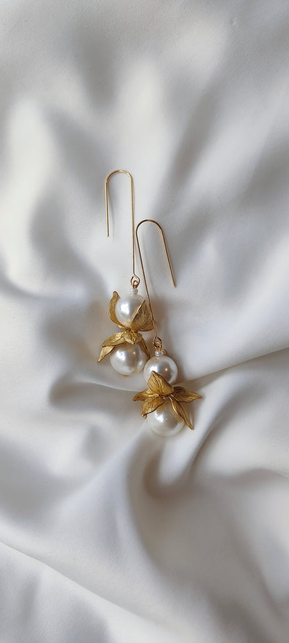 FLORENTINE - Gold & Pearl Earrings