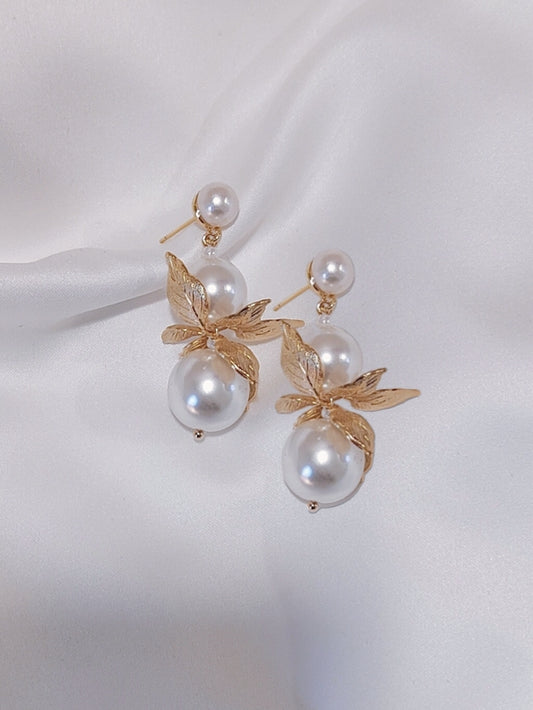 FLORRIE - Pearl and gold earrings