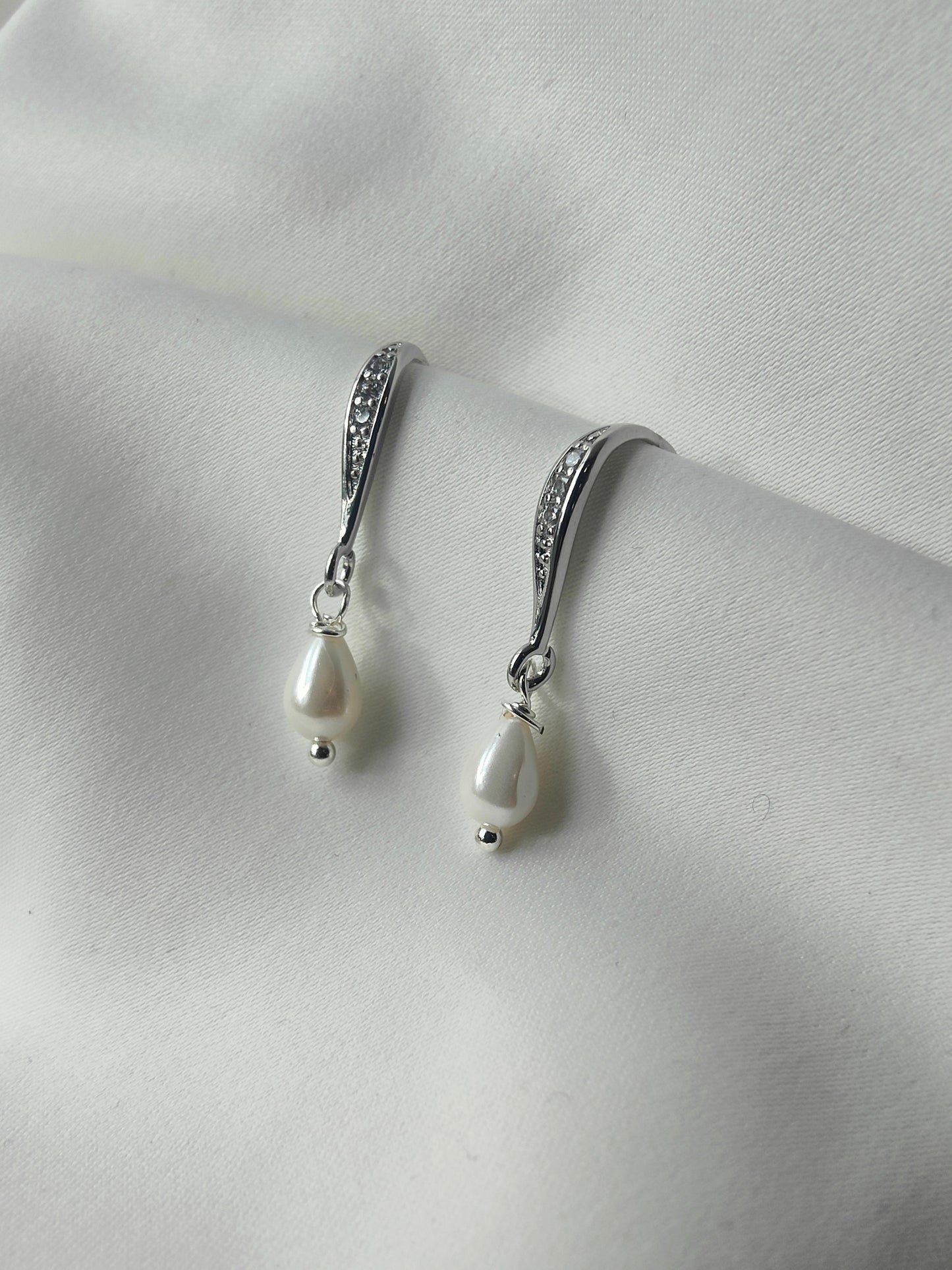AYLA - Fáinní Bridal Petite Gold