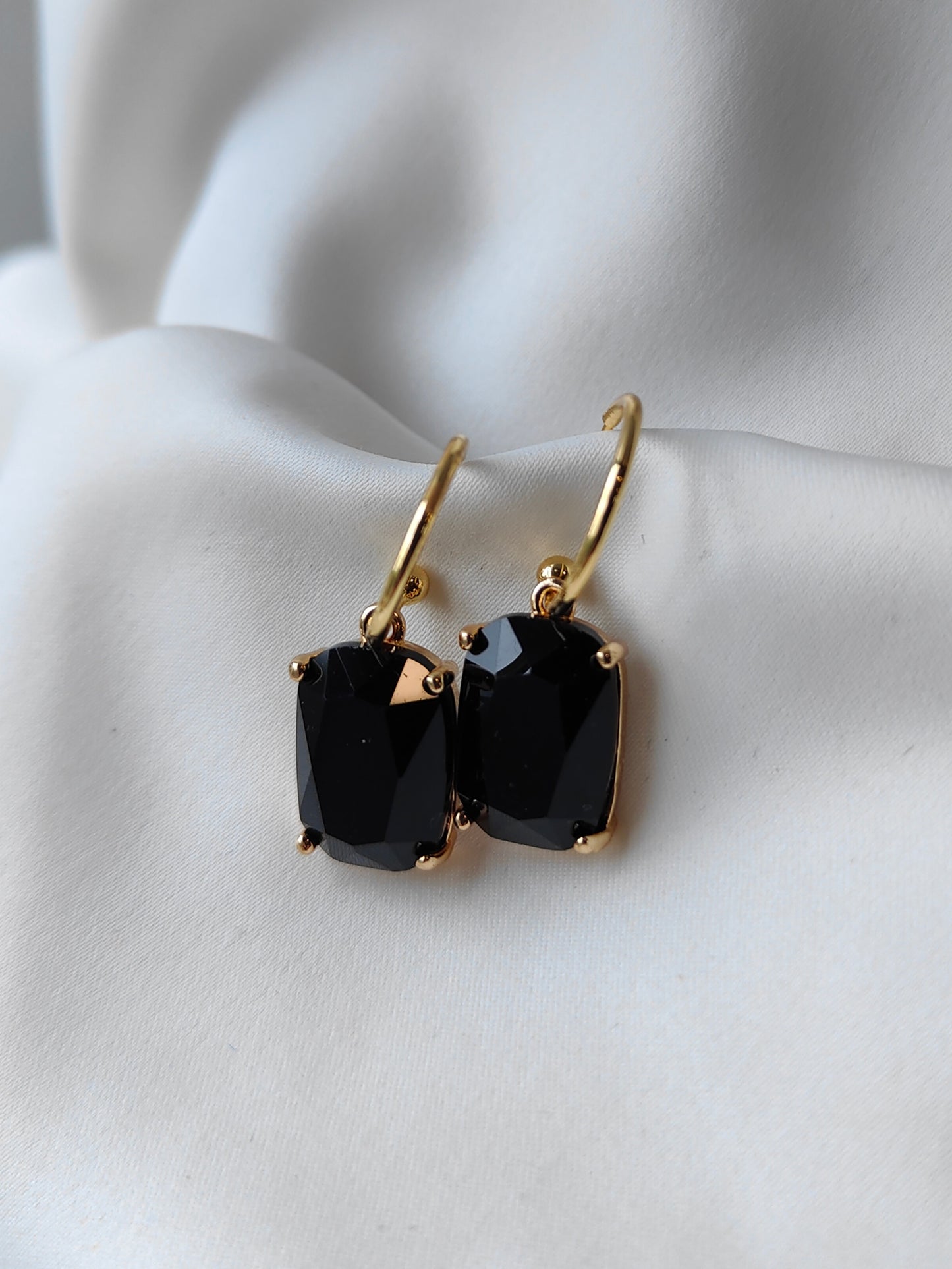 Classic Gem - Black