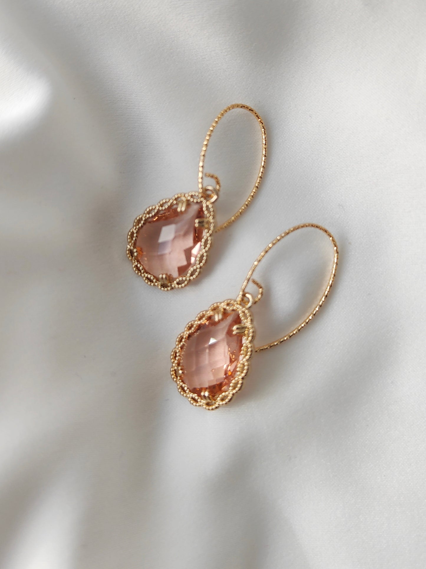 DIANA Crystal Earrings - Blush