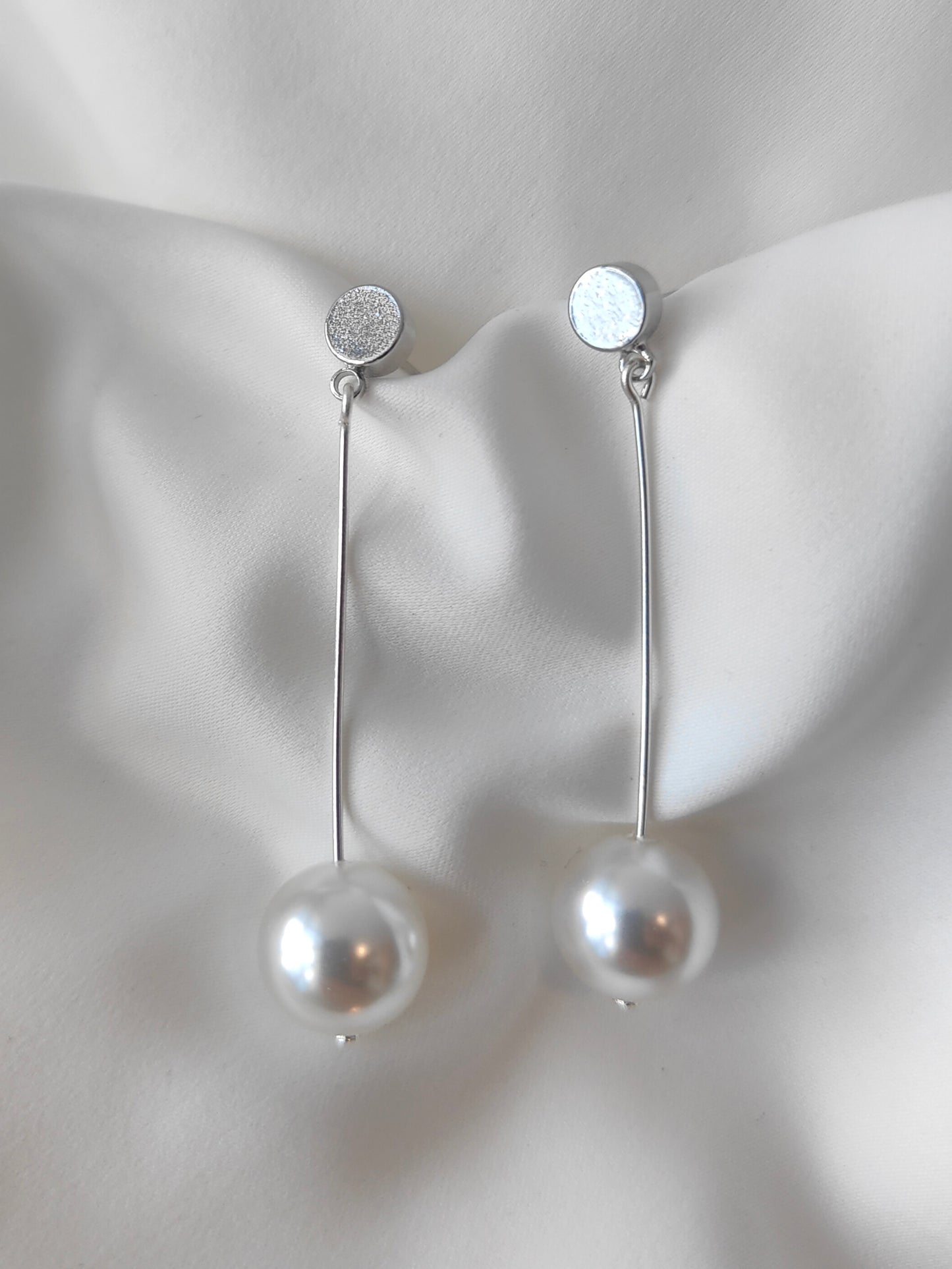 AUDREY - Ráiteas Airgid Earrings Pearl