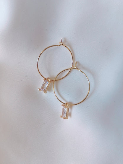 FRANKIE- Contemporary Gem Earrings - Black