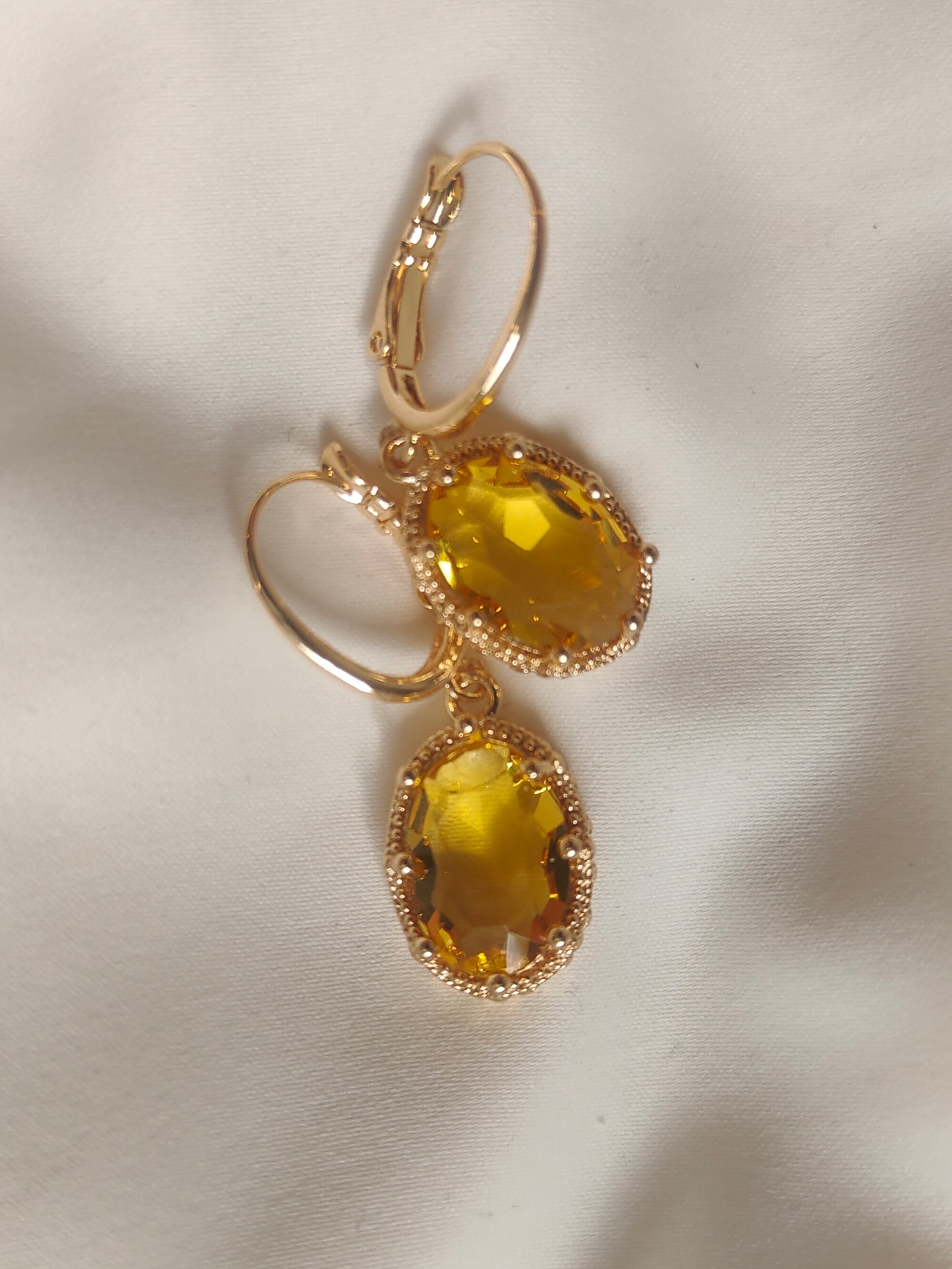 Princess Crystal Earrings - Yellow