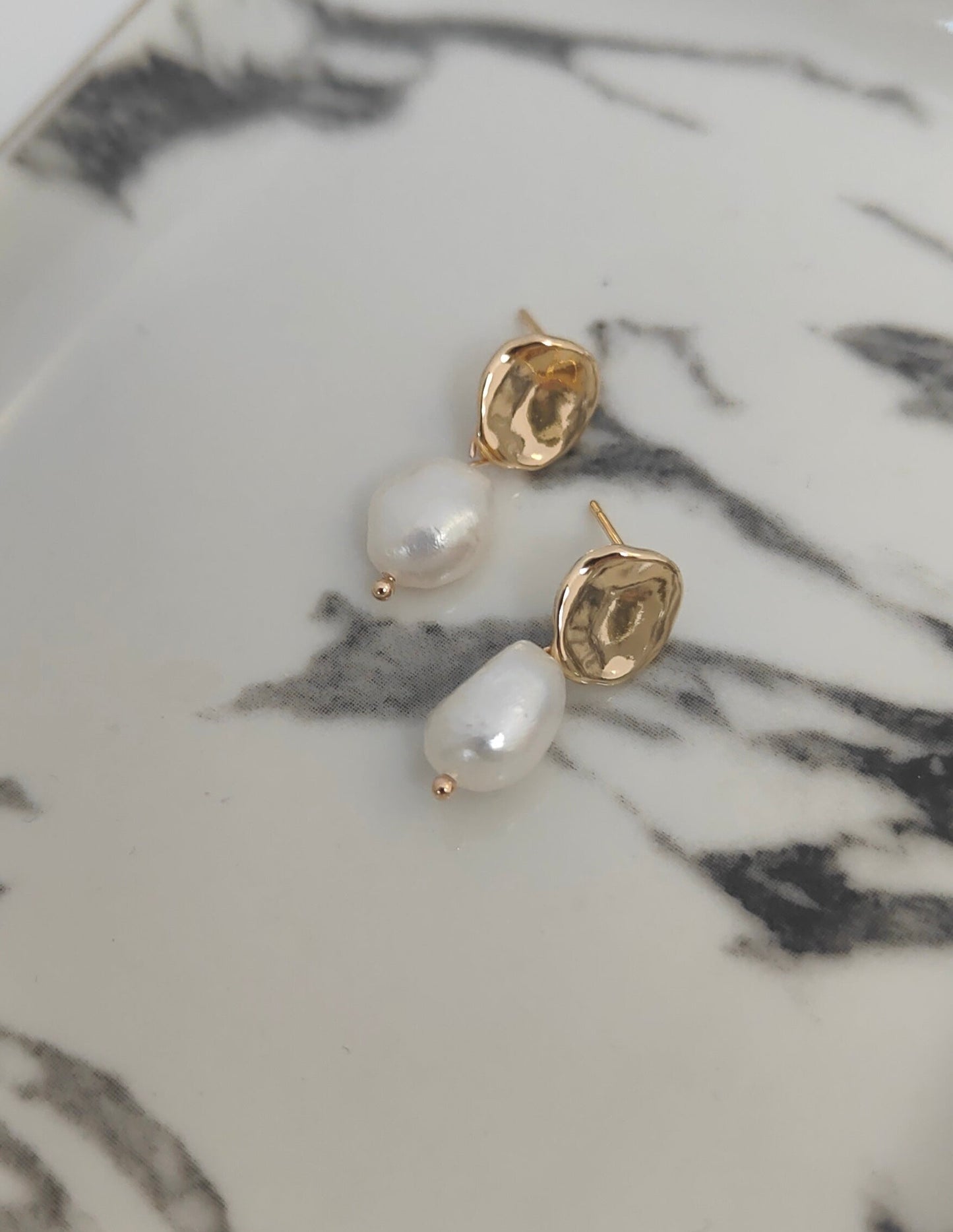 MOLLY - Ráiteas Earring Bridal Pearl &amp; Gold