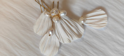 RUE Pin- Floral Bridal Hair Accessory