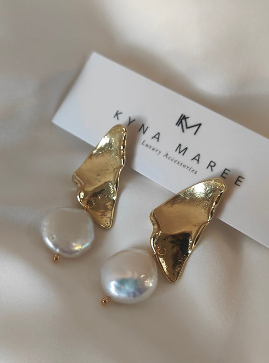CASSIE - Gold & Pearl Contemporary Earrings