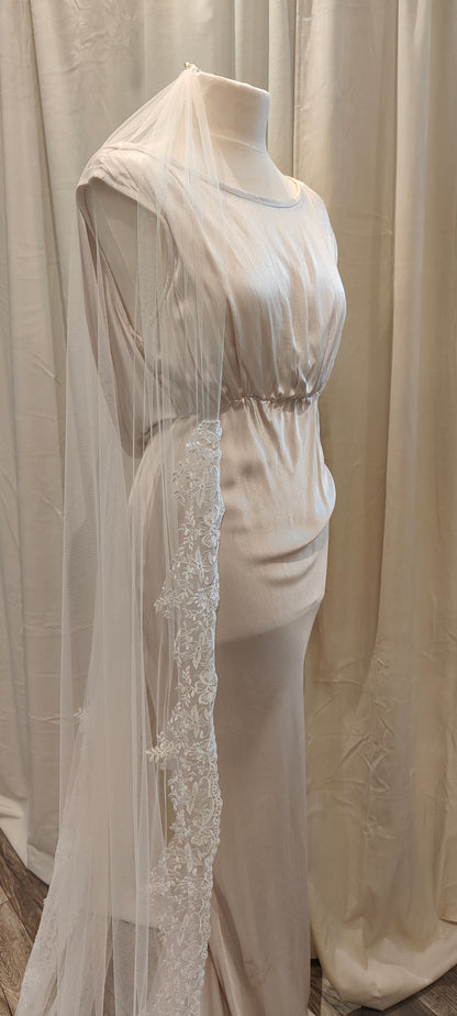 JULIETTE - Lace edge veil