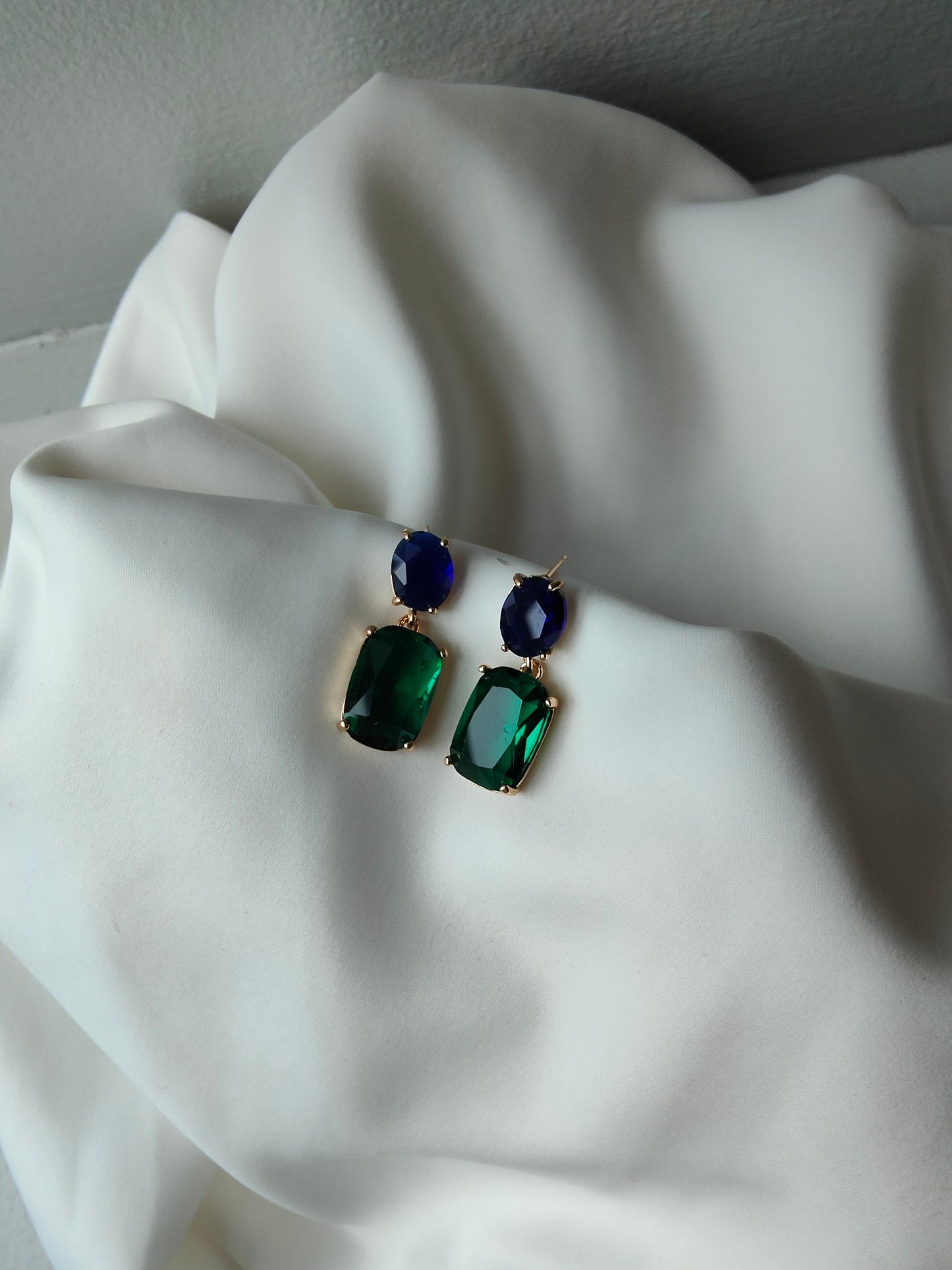 Double Gem Earring - Sapphire / Emerald