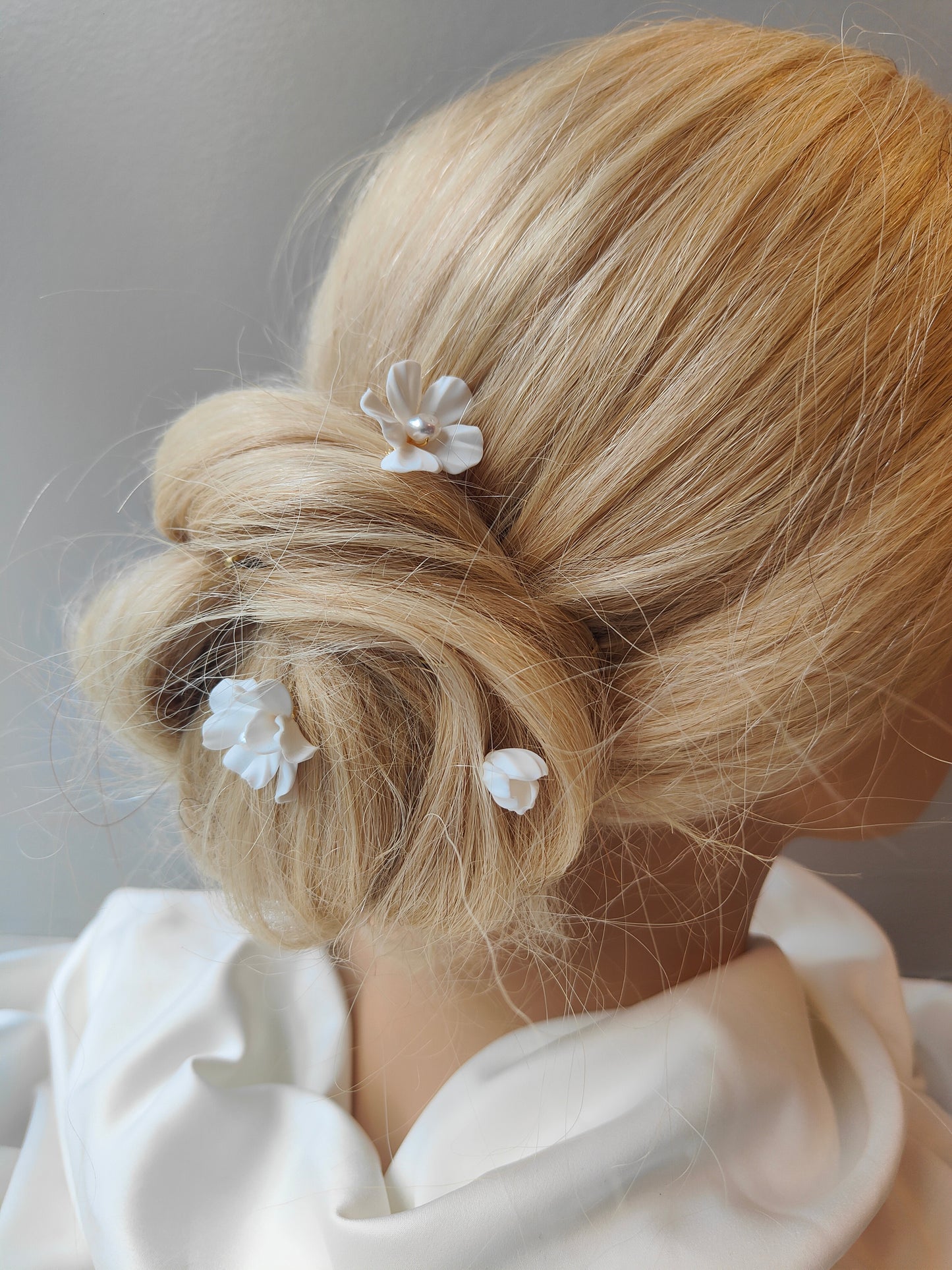 Anemone Pins- Floral Bridal Hair Accessory