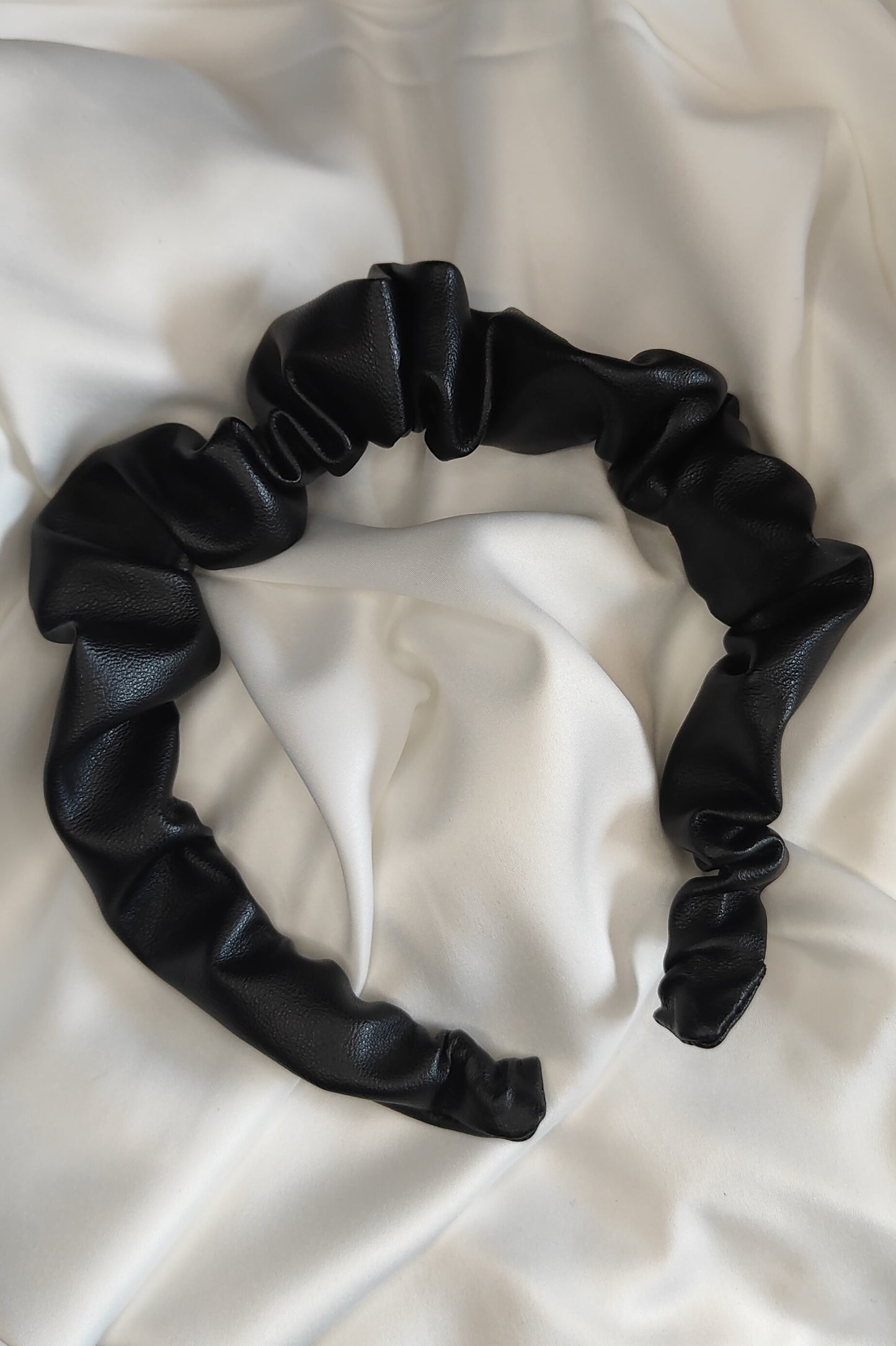 Petite Black Leather Ruffle Headband -  -  ☘ IRISH DESIGN