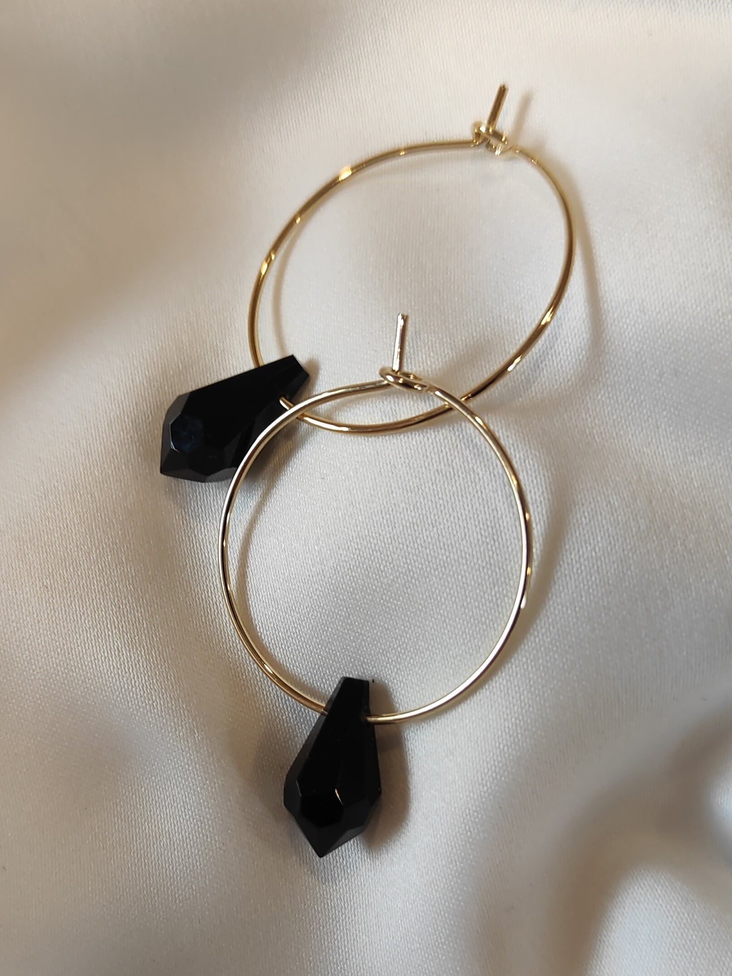 JENNA - Gold Hoop Earrings - Black