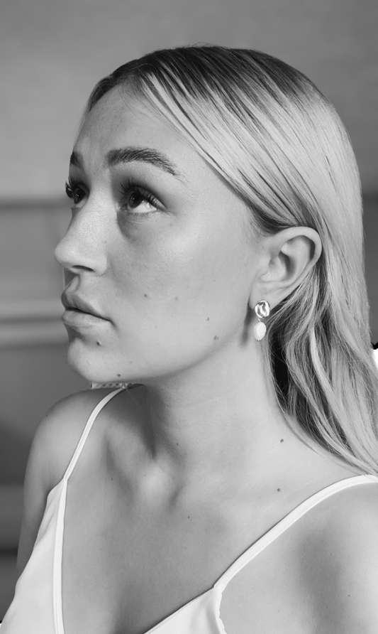 MOLLY - Statement Pearl & Silver Bridal Earrings