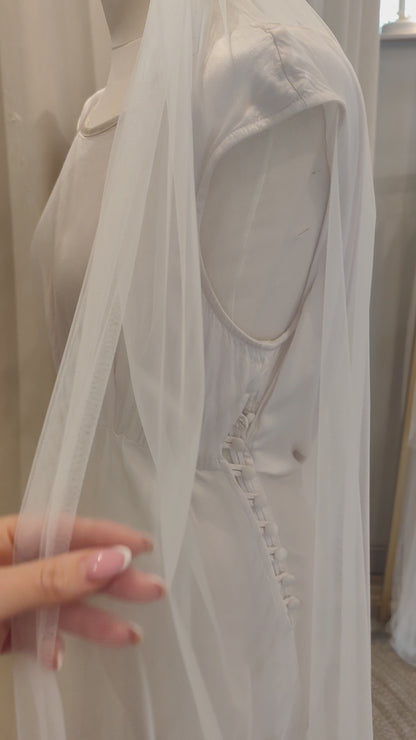WILLOW - Floral lace edge veil