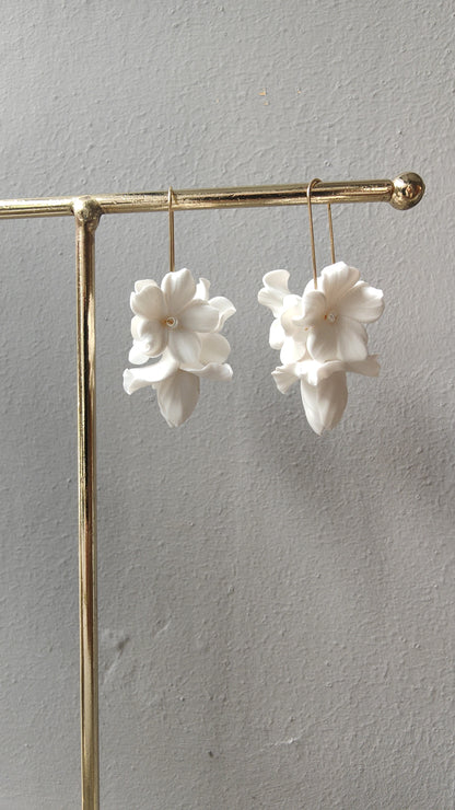 BRIAR-ROSE - Statement Floral Bridal Earrings