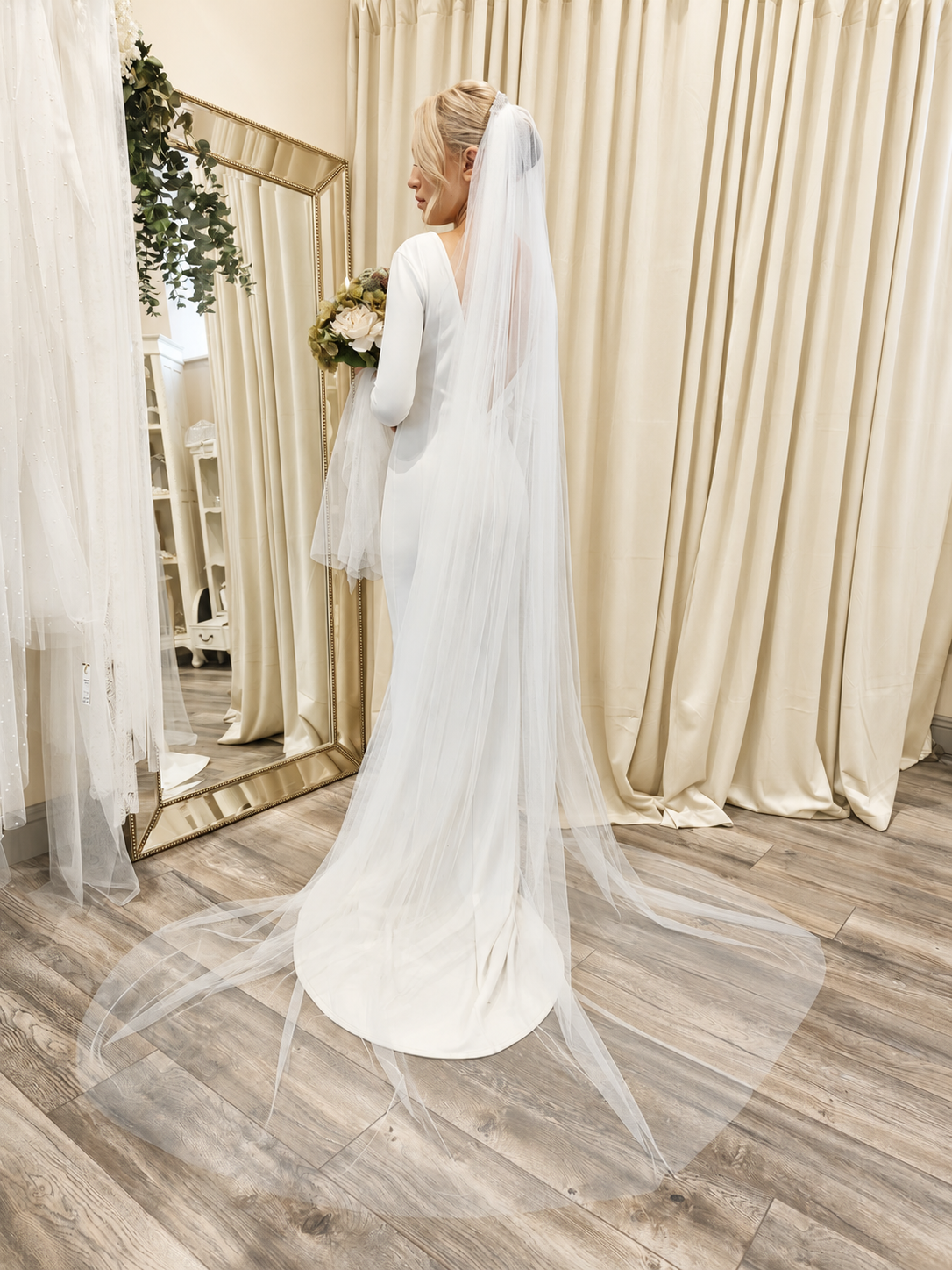 ELOISE - *Bestseller* Simple Soft Bridal Veil