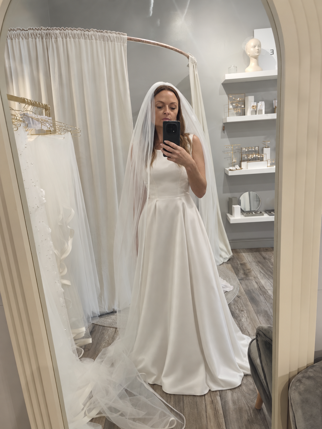 ELOISE - *Díoltóir is Fearr* Veil Bridal Simplí